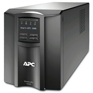 Apc back-ups smt1000ic 1.000va 230v 10 prese iec c13 usb nero
