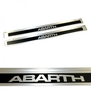 FCA Battitacco in Alluminio con Logo Originale Abarth 500