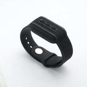 BRACCIALE CON LOGO 500 E PER CHIAVE AUTO 50290424