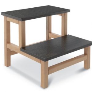 Predellino in legno a 2 gradini cm40xP:41,5xH:36 cm per lettini medici