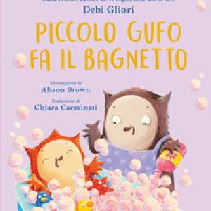 Piccolo Gufo fa il bagnetto