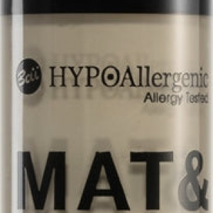 Bell Hypoallergenic Mat&Soft fondotinta opacizzante leggero colore 01 Light Beige 30 ml