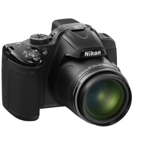 Nikon COOLPIX P520 1/2,3  Bridge Camera 18,1 MP CMOS 4896 x 3672 pixel Nero – Ricondizionato – Buono stato