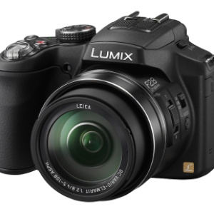 Panasonic DMC-FZ200 1/2,3  Bridge Camera 12,1 MP MOS 4000 x 3000 pixel Nero – Ricondizionato – Buono stato