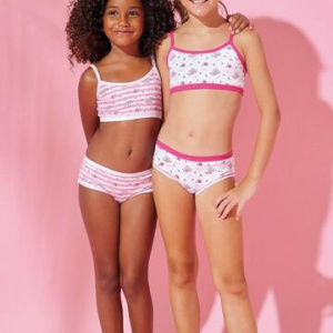 Completo da bambina con brassiere e slip in cotone elasticizzato Jadea 219