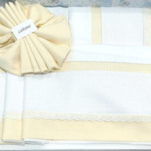 COMPLETO LETTINO 3 PEZZI IN TELA AIDA DA RICAMARE