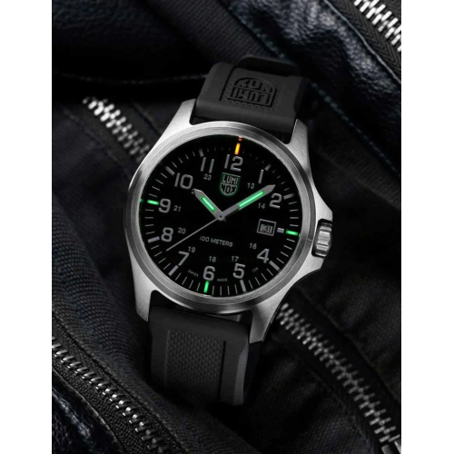 Orologio Uomo Luminox Moon Valley X2.2501 - immagine 2